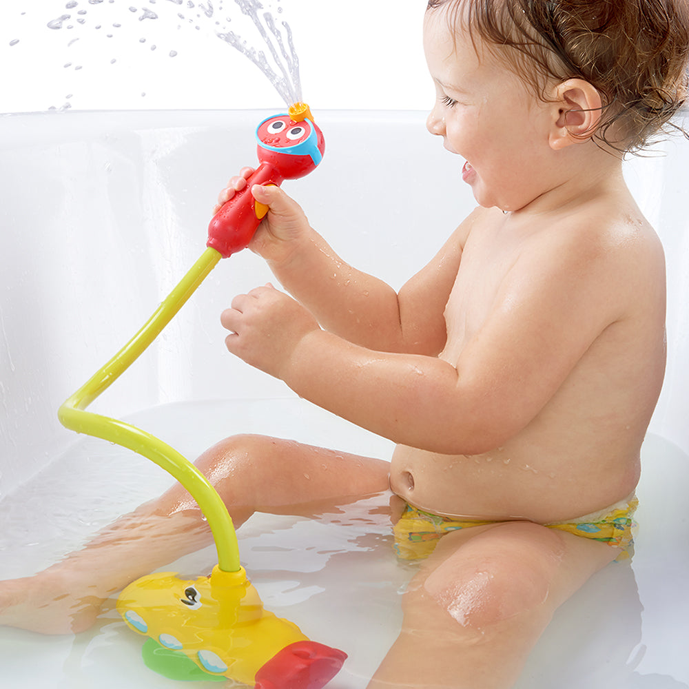 Yookidoo Easy Grip Battery Operated Submarine Spray Station Baby Kids Bath Toy
