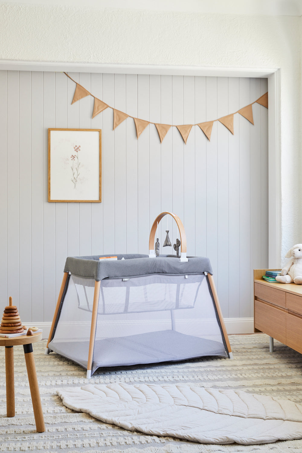 Bebecare Zuri Timber Travel Cot - Natural